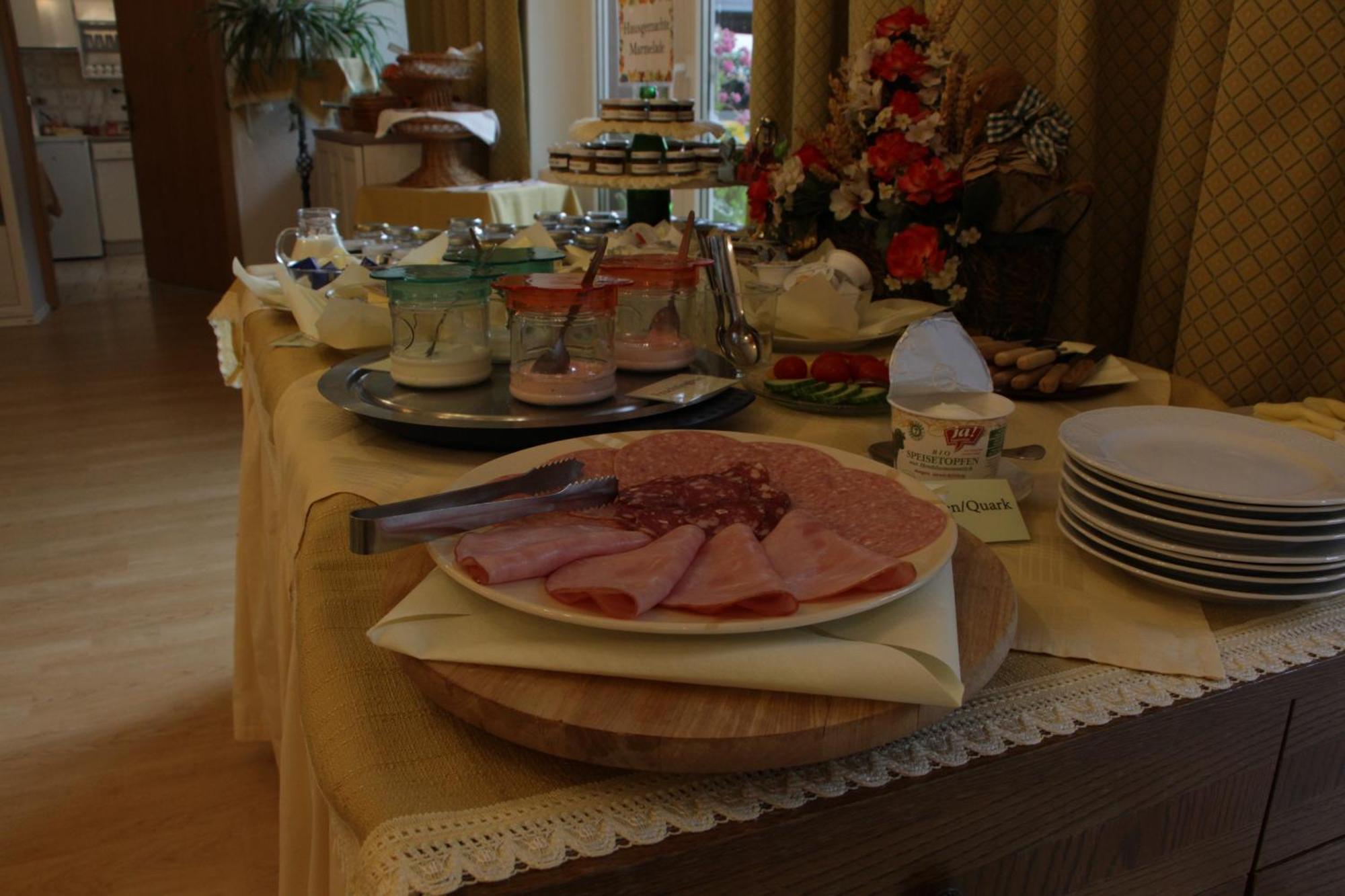 Hotel Haus Riedl Seeboden Esterno foto