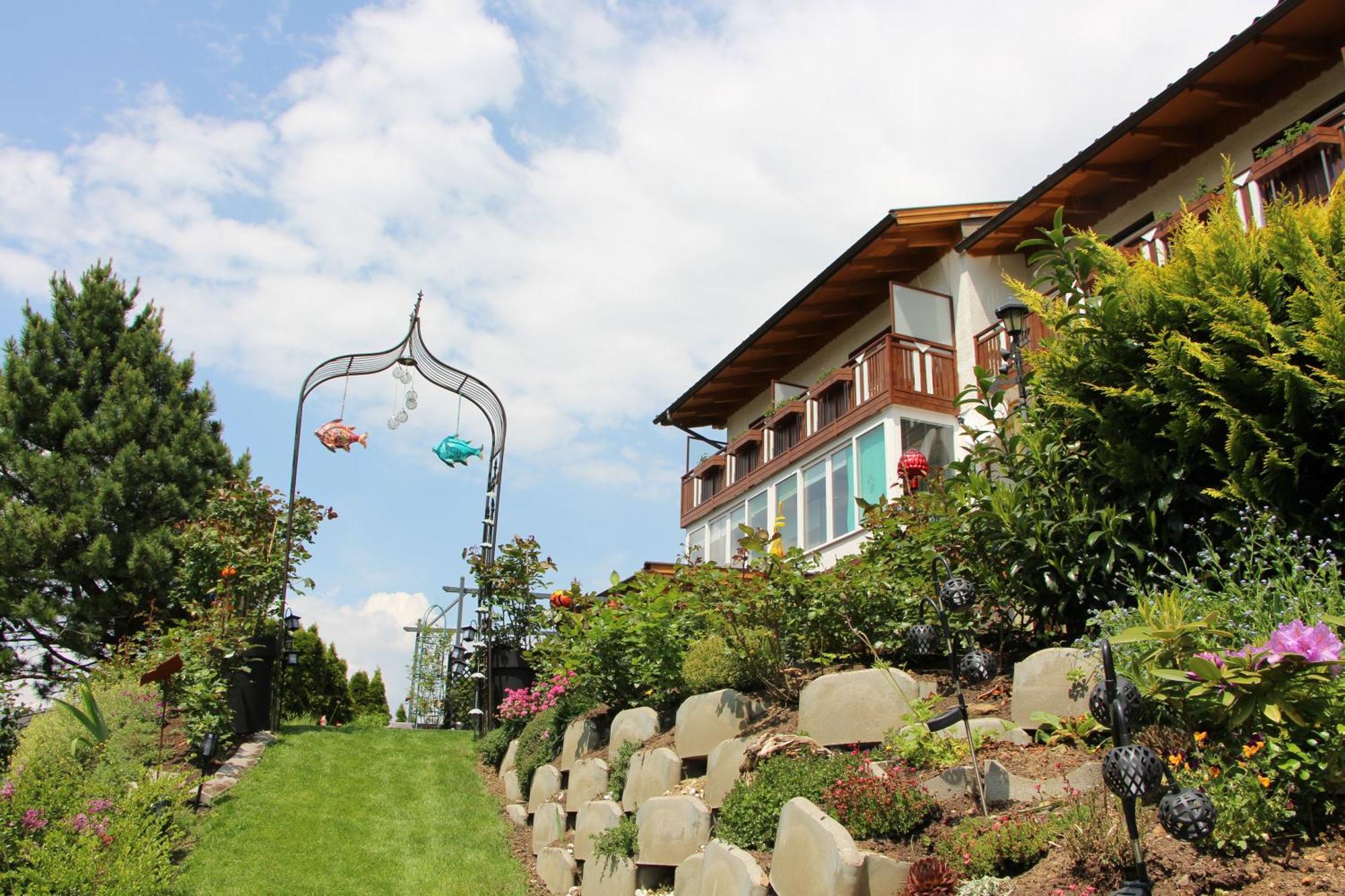 Hotel Haus Riedl Seeboden Esterno foto